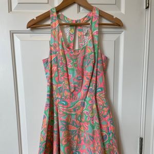 Fun Lilly Pulitzer dress! Cute lace back. Size 4